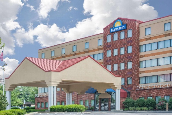 Days Inn by Wyndham Gettysburg image 1